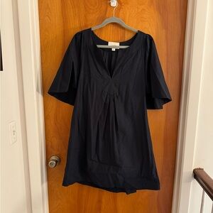 POMANDER PLACE- Deep Navy Finley Flutter Sleeve Dress